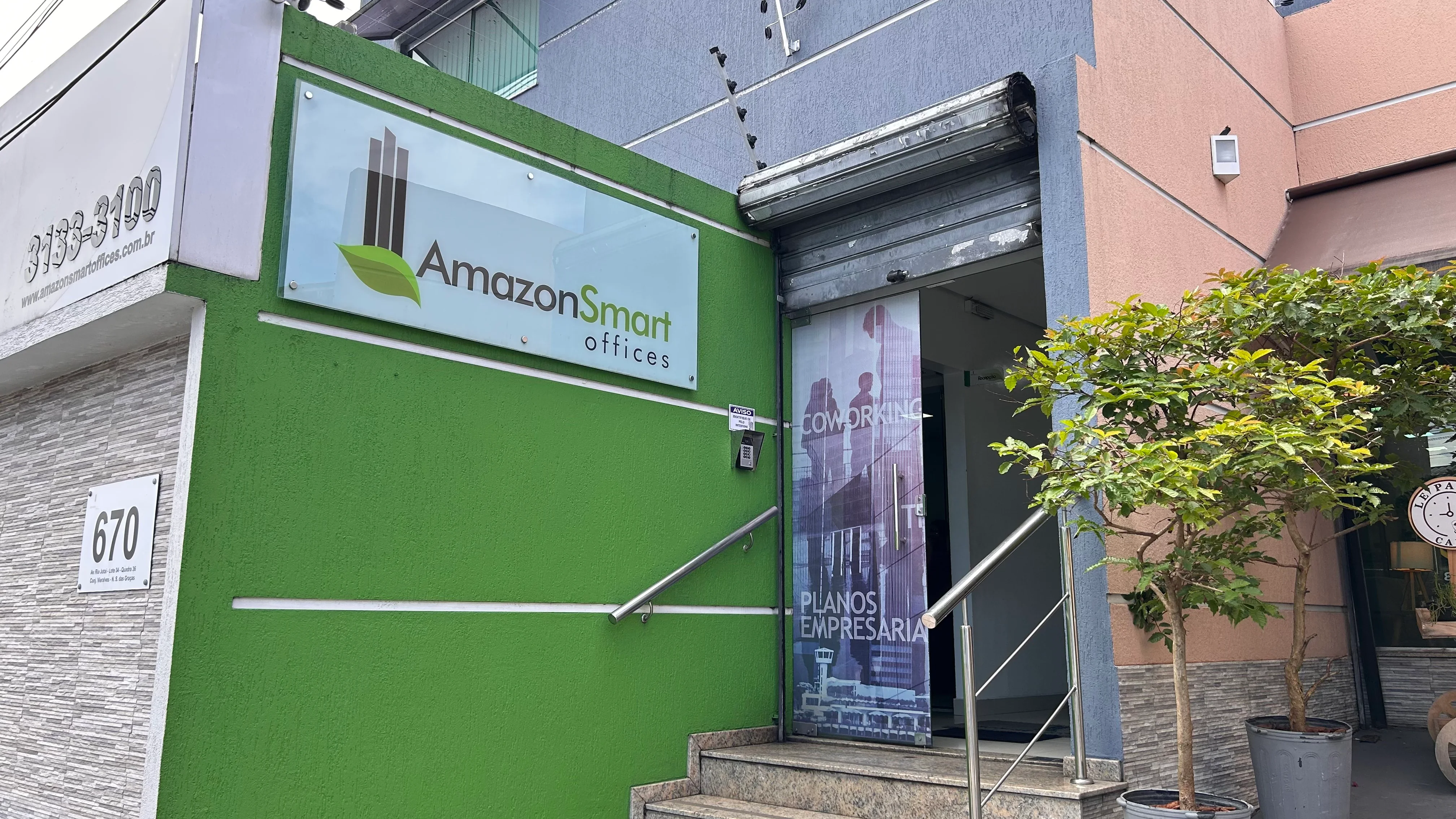 Fachada da Smart Offices no Vieiralves, Manaus